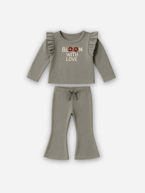 חליפת ריב עם מלמלה וטייץ מתרחב