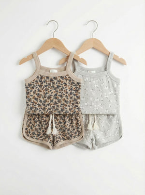 חליפת גופיה ושורט לילדות