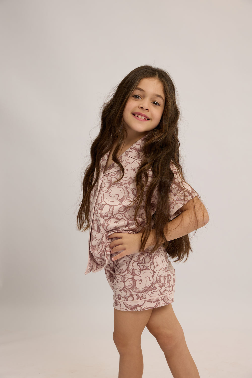 פיגמה מכופתרת לילדות דגם דובים כהה