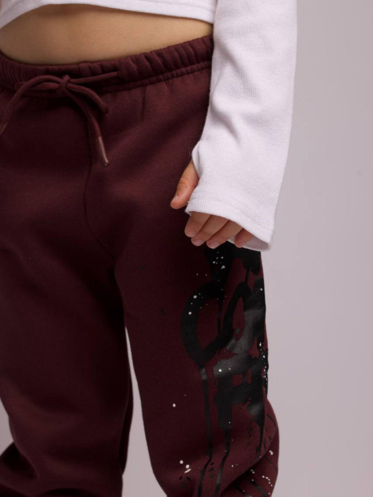 מכנסיים פוטר לילדות דגם Art Drip