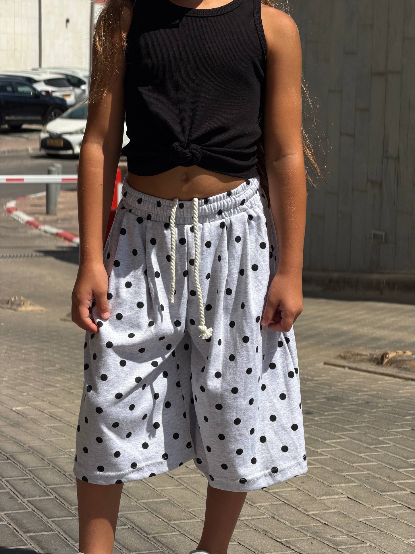 גופיית בייסיק קשירה