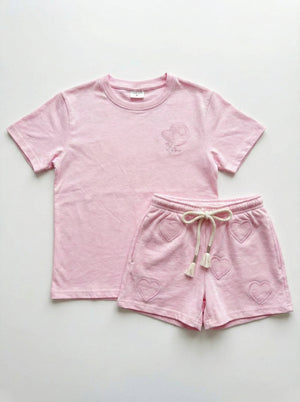 חליפה לילדות מבד כותנה דגם טקסטורת לבבות