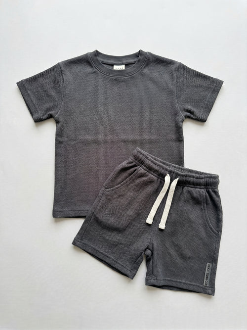 חליפה בנים וופל פלאם חלק