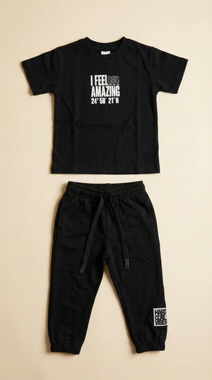 חליפה לילדים מבד טריקו וטרי דגם I FEEL AMAZING