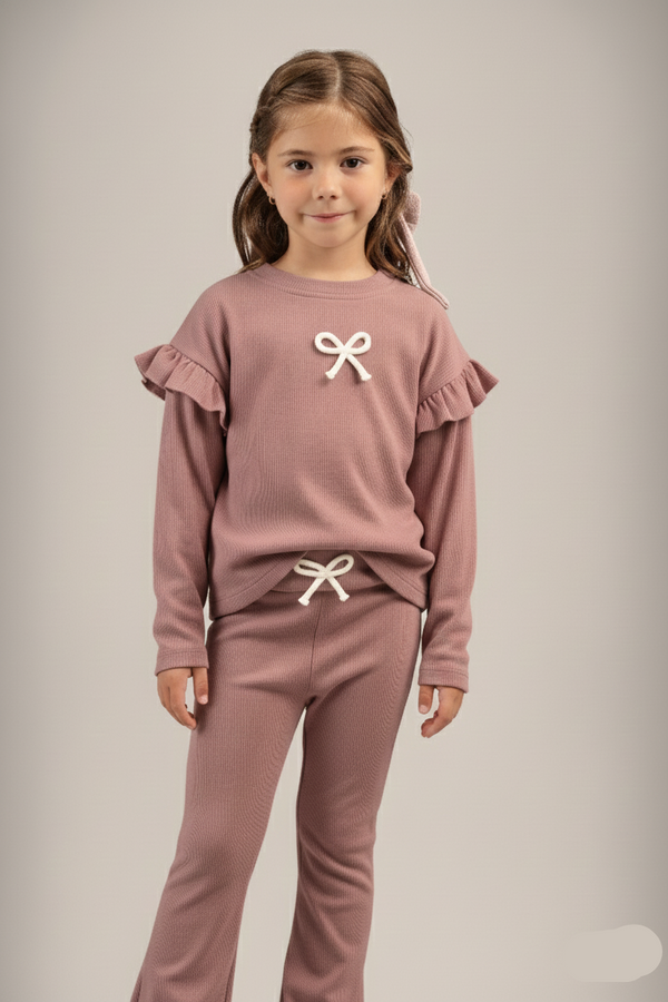 חליפה לילדות מבד ריב כותנה מגורד דגם פפיון