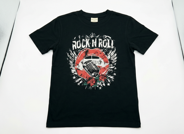 חולצת טריקו לילדות דגם kiss