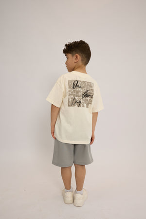 חליפה לילדים מבד טריקו וטרי דגם One More Day